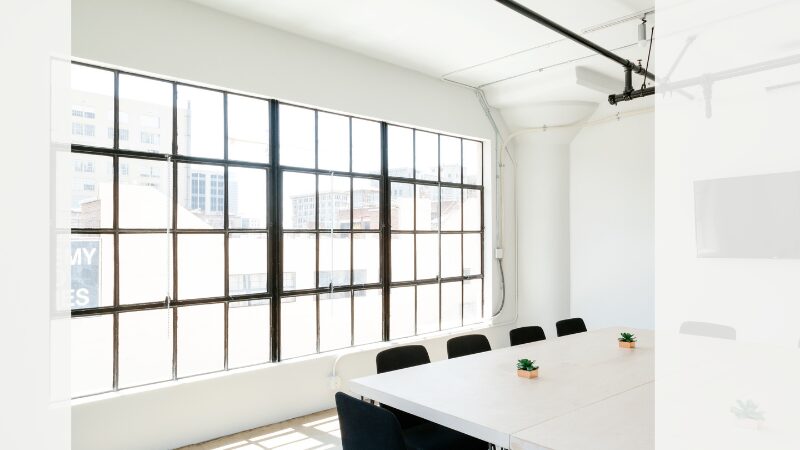 住宅用アルミ製品の加工・組立・包装