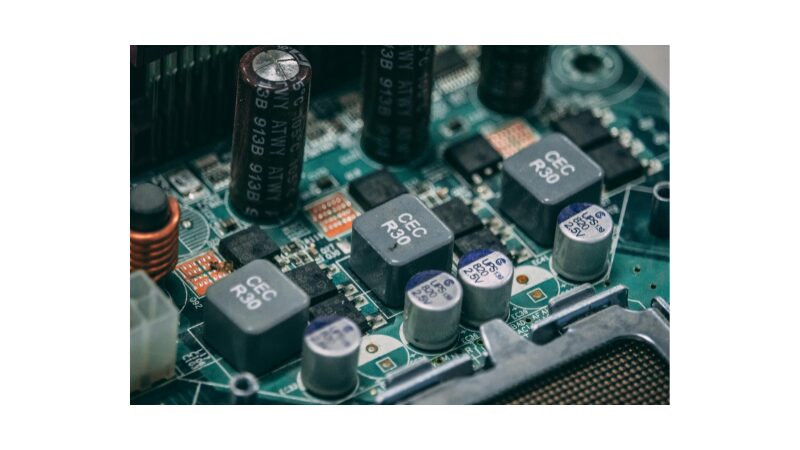 半導体チップの製造・検査◎