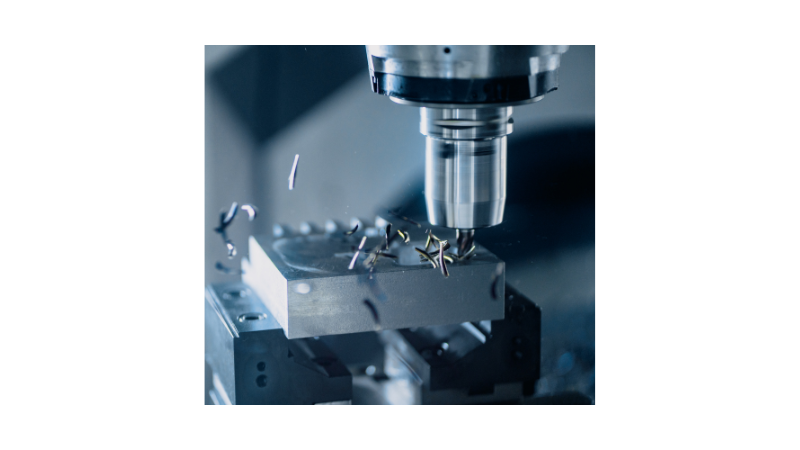 金属プレス加工のお仕事!